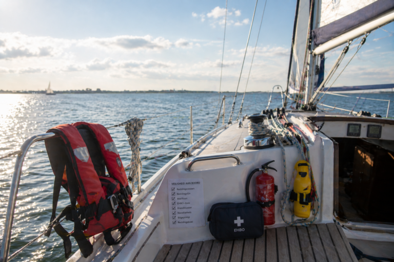 Veilig zeilen op het IJsselmeer